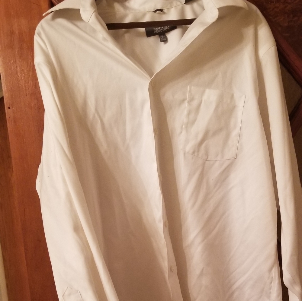Kenneth Cole Reaction white button down shirt.